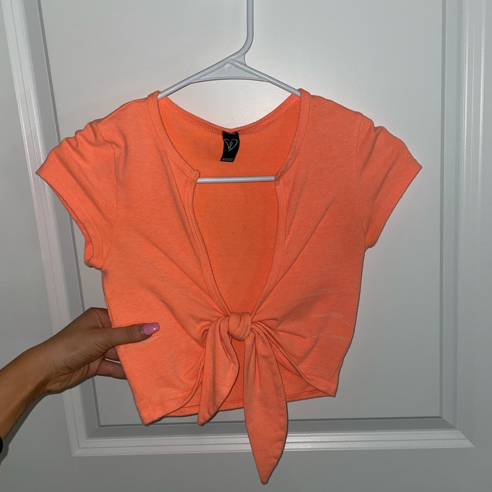 WINDSOR CROP TOP BEACHY CORAL